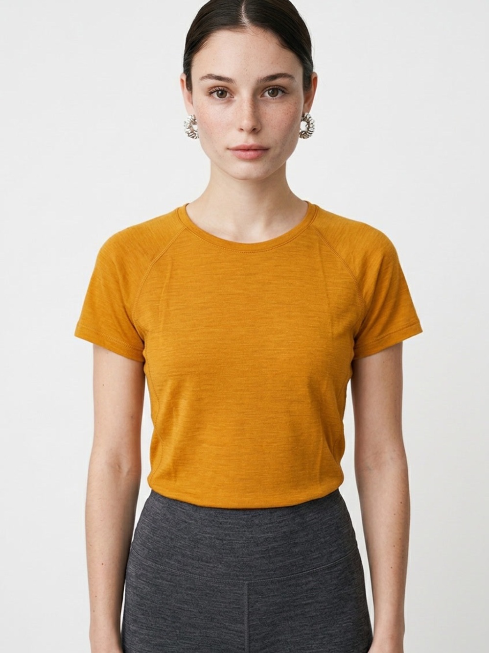 SMARTWOOL | Mustard Yellow Crew Neck Short Sleeve Top Women’s Size Medium